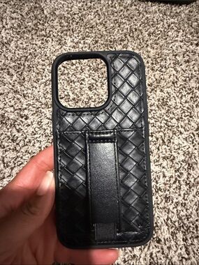 Walli Case Black Quilted Phone Case with Card Strap